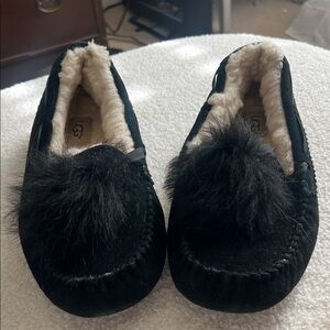 UGG Dakota pom pom slippers